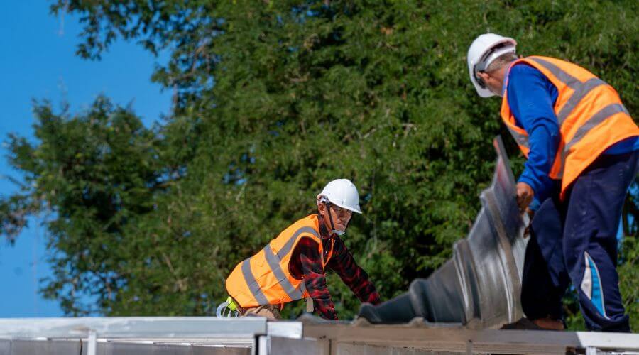 Professional new roof installation services in Jarreau, LA